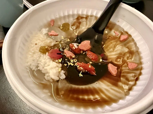 M Pot photo 3